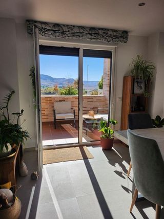 Casa pareada en venta en Los Hueros en Villalbilla