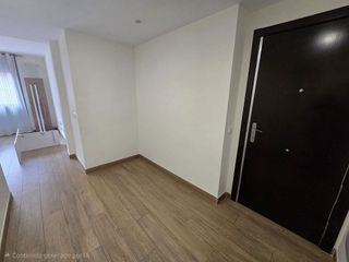 Piso en alquiler en Opañel en Madrid