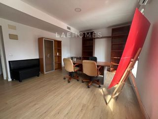 Oficina en alquiler en El Mayorazgo - El Limonar en Málaga