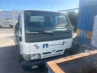 Nissan cabstar E120 2004