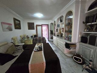 Casa adosada en venta en Centro en Bormujos