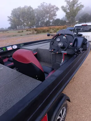 Barco de pesca Bass Boat
