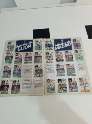 Álbum Fútbol LIGA 83-84 1ª División Cromos
