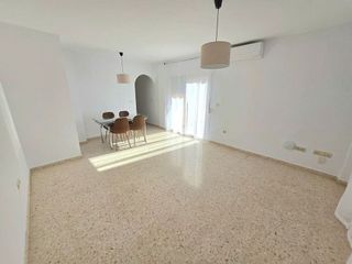 Piso en alquiler en Las Lagunas en Mijas