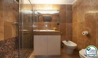 Piso en venta en Salatar en Roses