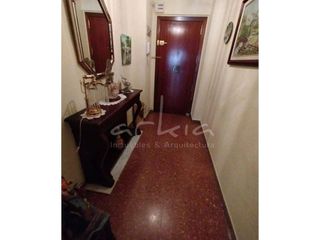 Piso en venta en El Grau en Valencia