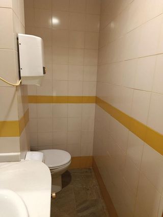 Local comercial en alquiler en Centro - Sagrario en Granada