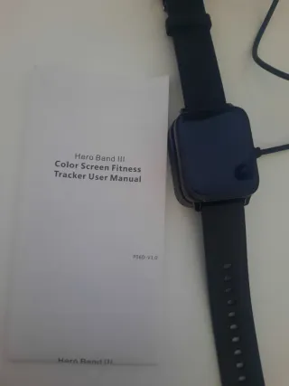 Smartwatch Negro con Cargador Hero Band III