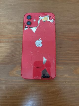 iPhone 12 Rojo para piezas