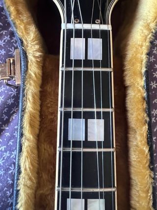 Yamaha SA2200 Guitarra Eléctrica