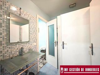 Local comercial en venta en Zona Hispanidad-Vivar Téllez en Vélez-Málaga