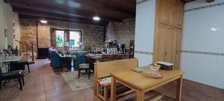 Casa en venta en Cenlle