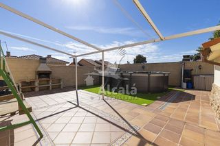 Chalet en venta en Loranca de Tajuña