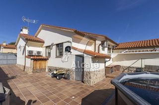 Chalet en venta en Loranca de Tajuña