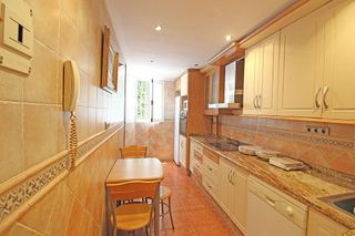 Casa adosada en alquiler en Las Cancelas - Valdeolletas en Marbella