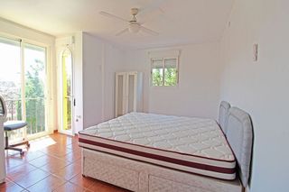 Casa adosada en alquiler en Las Cancelas - Valdeolletas en Marbella