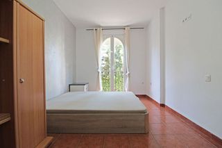 Casa adosada en alquiler en Las Cancelas - Valdeolletas en Marbella