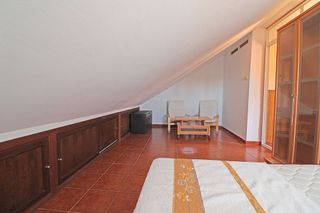 Casa adosada en alquiler en Las Cancelas - Valdeolletas en Marbella