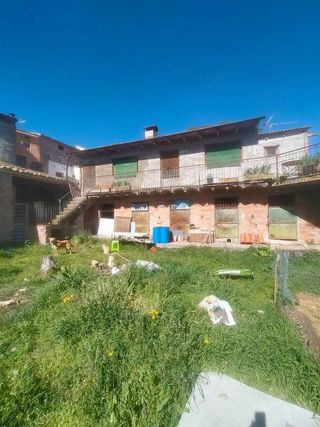 Casa pareada en venta en Vilanova de Meià