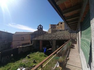 Casa pareada en venta en Vilanova de Meià