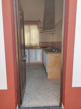 Chalet en venta en Carmona