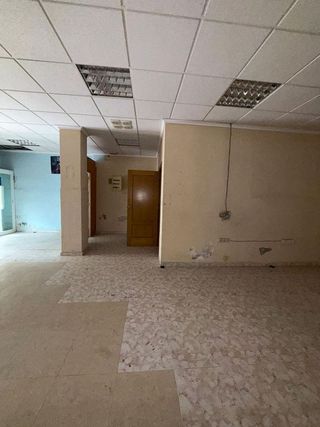 Local comercial en venta en Trinitat en Valencia