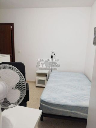 Piso en alquiler en Conde de Ureña - Monte Gibralfaro en Málaga