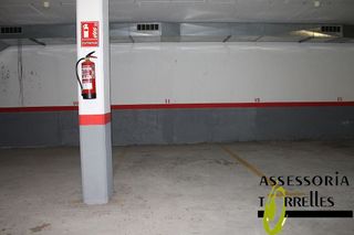 Garaje en venta en Torrelles de Llobregat