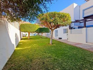 Casa pareada en venta en Aguadulce Norte en Roquetas de Mar