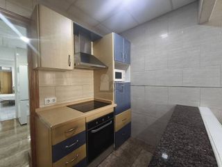 Piso en alquiler en Plaza de Toros - Santa Rita en Almería