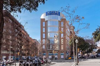 Oficina en alquiler en La Dreta de l'Eixample en Barcelona