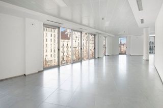 Oficina en alquiler en La Dreta de l'Eixample en Barcelona