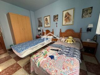 Casa adosada en venta en Lucena