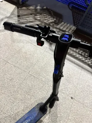 Patinete Eléctrico Reebok + DGT