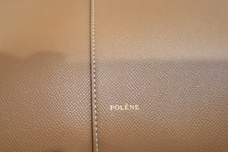 Bolso tote Polène Cyme grande de mano