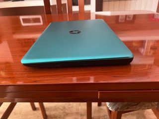 HP Portátil 8GB RAM SSD Verde