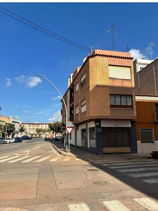 Edificio en venta en Centro en Villarreal