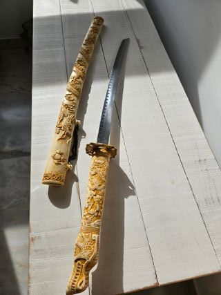 Espadas decorativas dragón (sin filo)