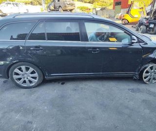 Parasol derecho toyota avensis berlina t25 349265