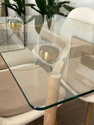Mesa de comedor cristal y metal