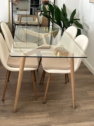 Mesa de comedor cristal y metal