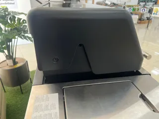 Barbacoa Weber Genesis E-435 Negra