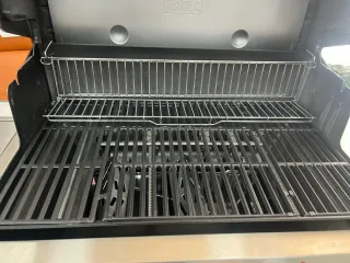 Barbacoa Weber Genesis E-435 Negra