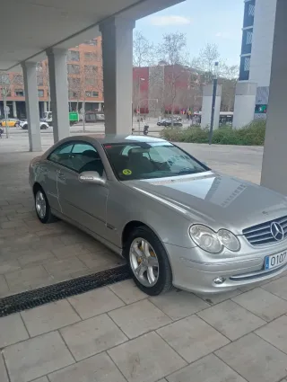 Mercedes-Benz CLK 2003