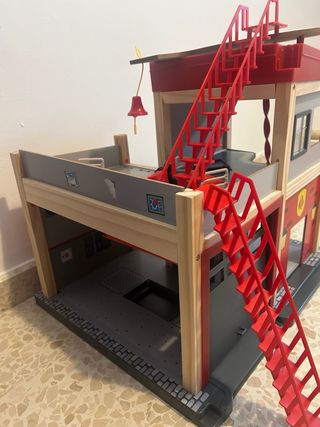 Central de bomberos de madera