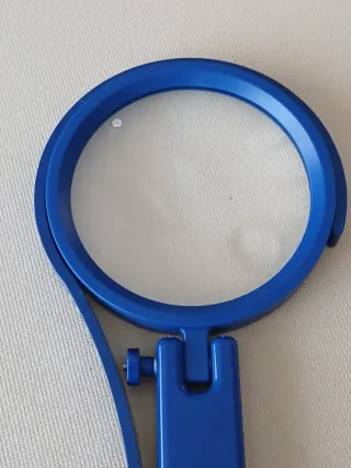 Lente di ingrandimento universale