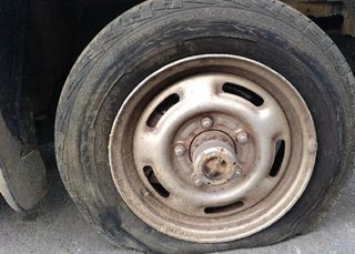 Kia 350169 brazo suspensión inferior sportage