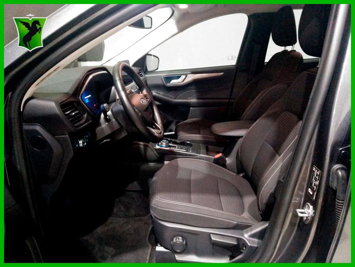 Ford Kuga 2022, foto 15