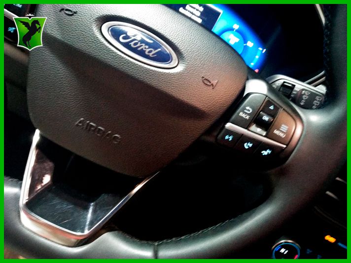 Ford Kuga 2022, foto 23