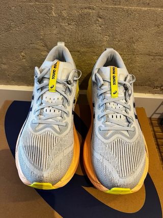 Asics Superblast 2 Gris/Amarillo
